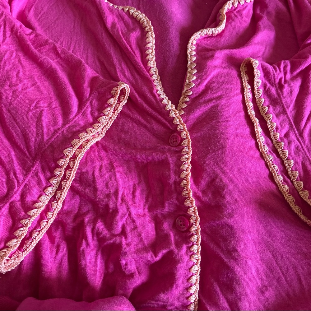Blouse with beautiful crochet embroidered border detail